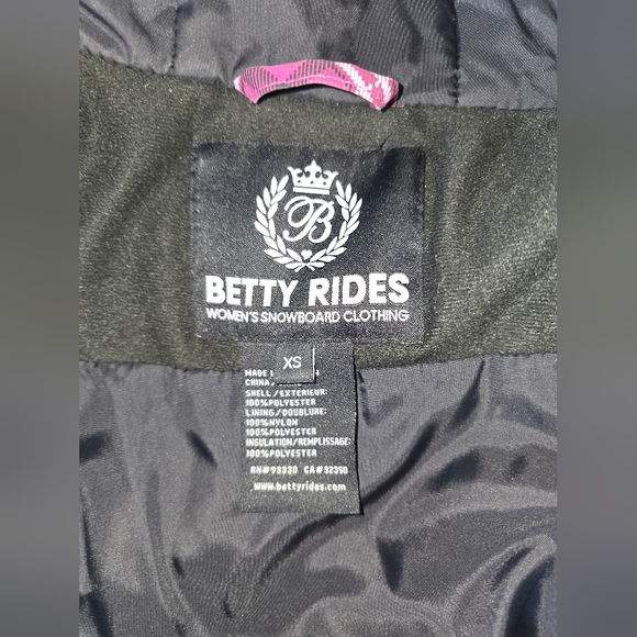 Betty Rides Snowboard Coat - Picture 4 of 6